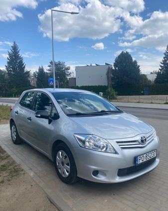 Toyota Auris cena 25000 przebieg: 174000, rok produkcji 2011 z Poznań małe 46